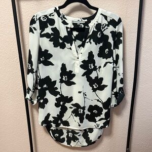 Daniel Rainn Black and White Floral Blouse